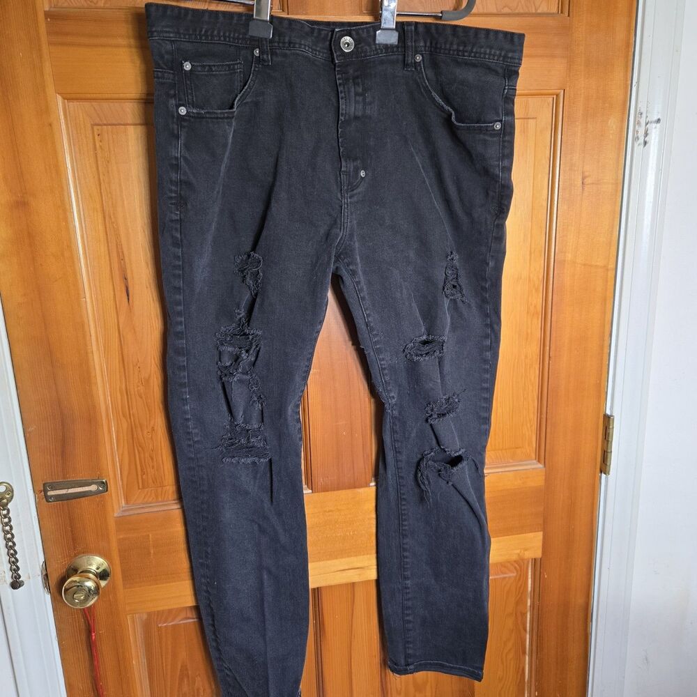 AKOO Distressed Black Denim Jeans Men's Size 40x30 Ripped Designer Streetwear